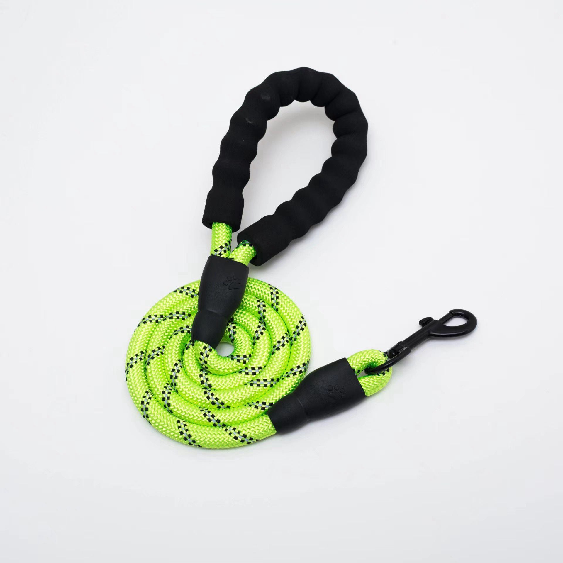 Pet supplies reflective leash, multi-colored nylon round rope, large and medium-sized explosion-proof dog leash, foam handle leash